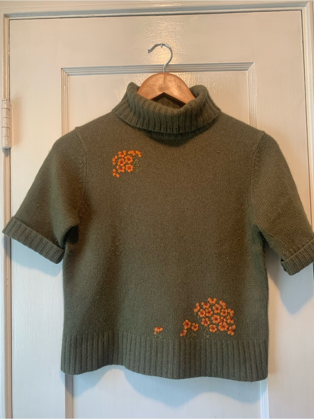 Ann Taylor Merino Wool Angora Blend Olive Green Floral Embroidered Sweater S